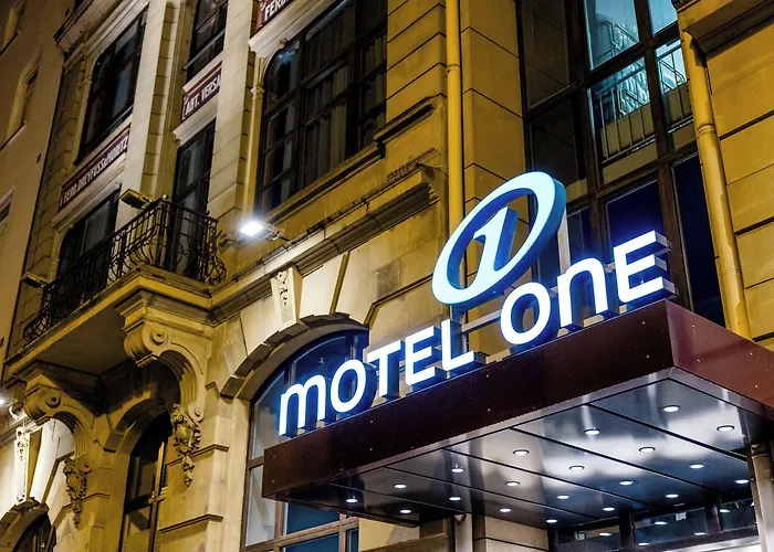 One Frankfurt-hauptbahnhof 3*