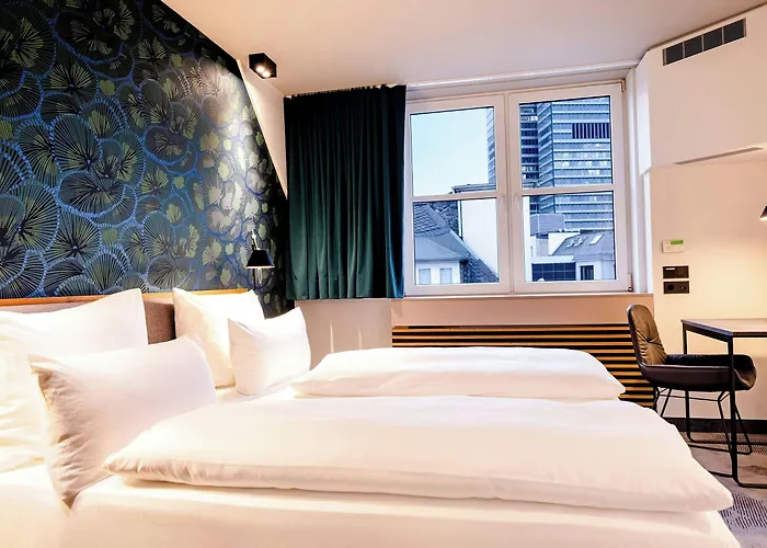 One Frankfurt-hauptbahnhof Hotel 3*
